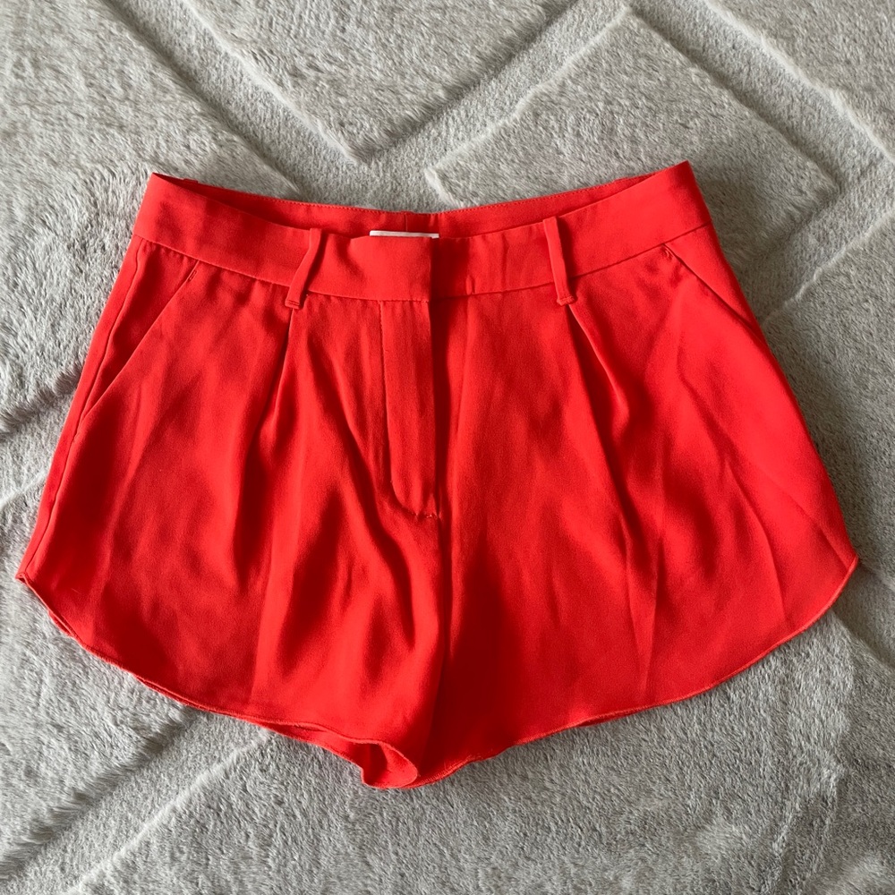 Babaton Ladies dress shorts